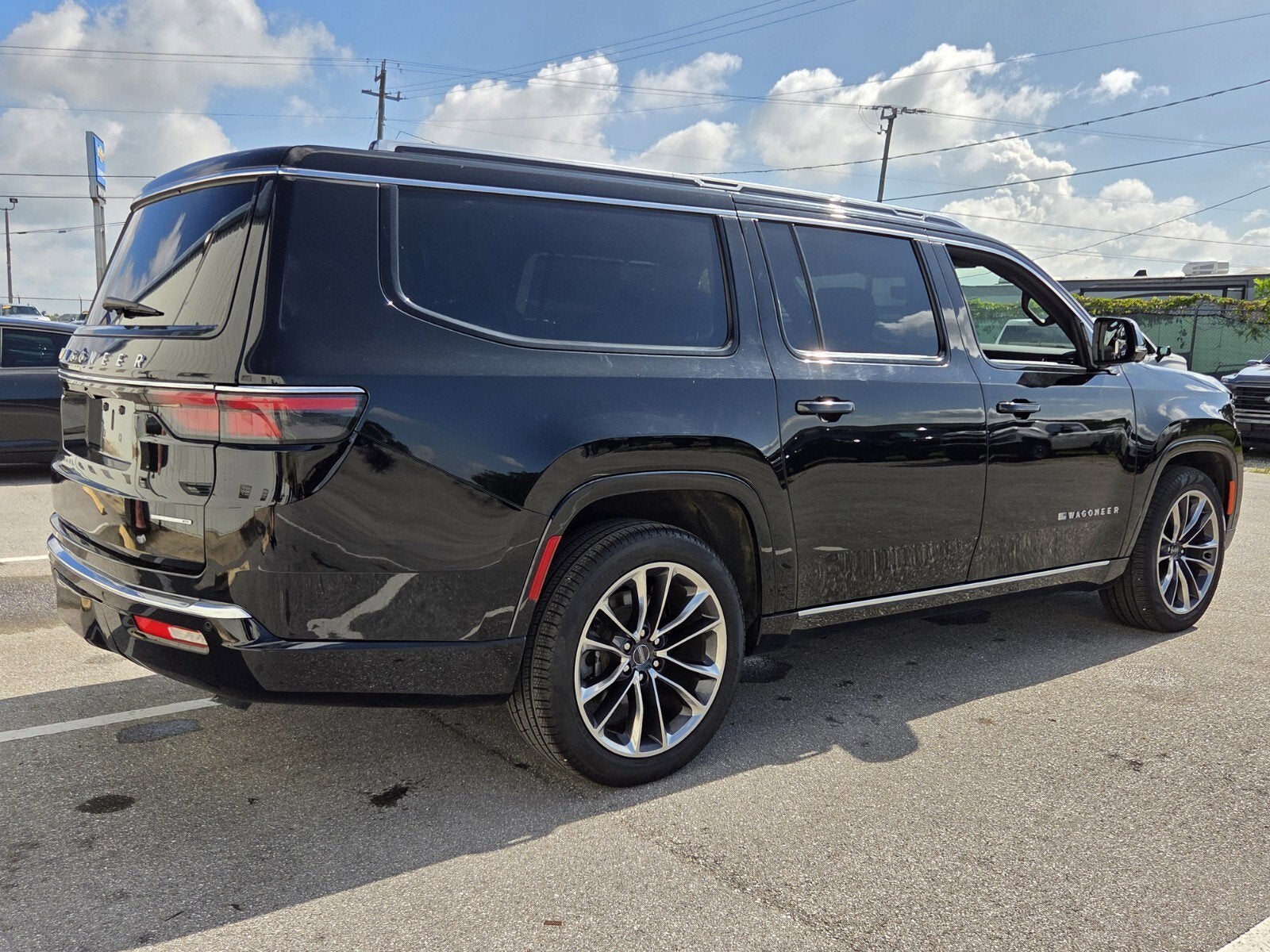 2024 Jeep Wagoneer L Series III