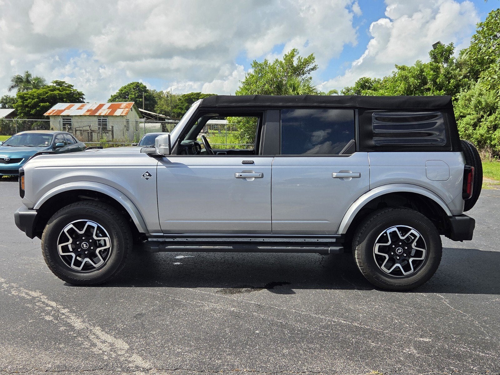 2021 Ford Bronco Outer Banks