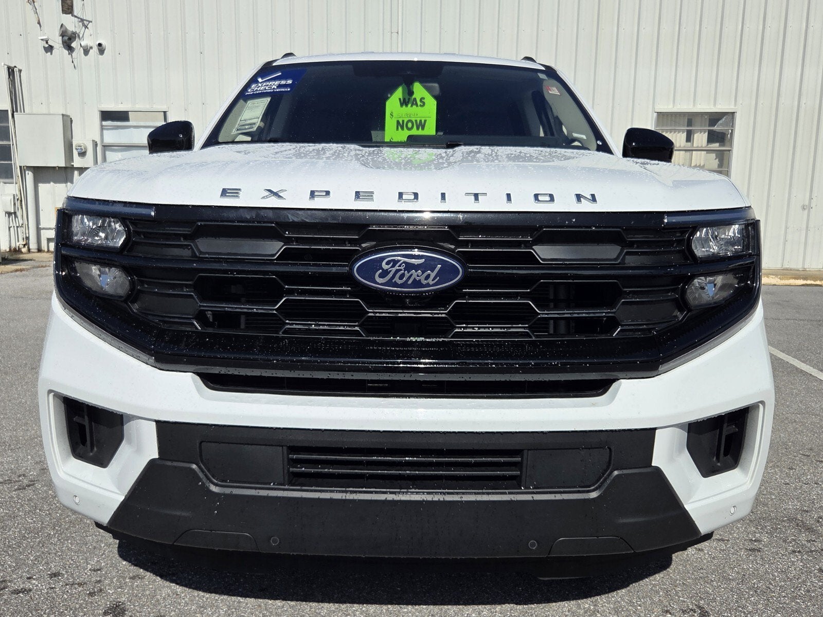 2025 Ford Expedition Max Active