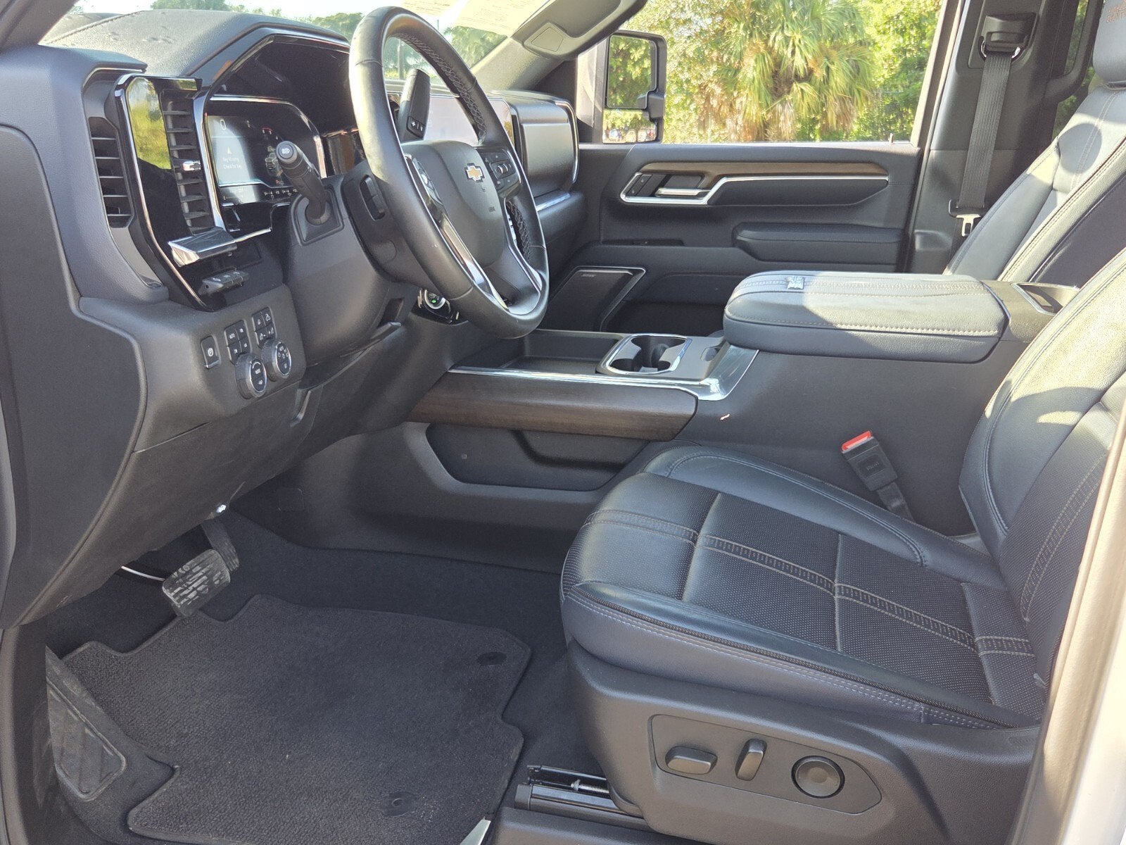 2025 Chevrolet Silverado 3500 HD High Country