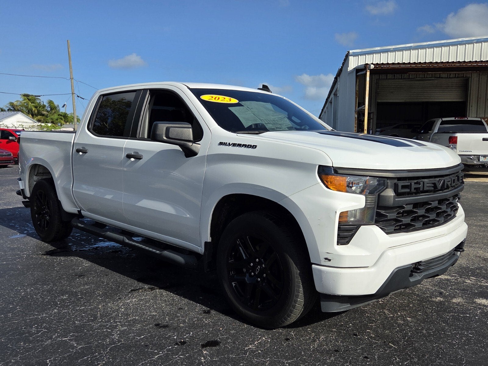 2023 Chevrolet Silverado 1500 Custom