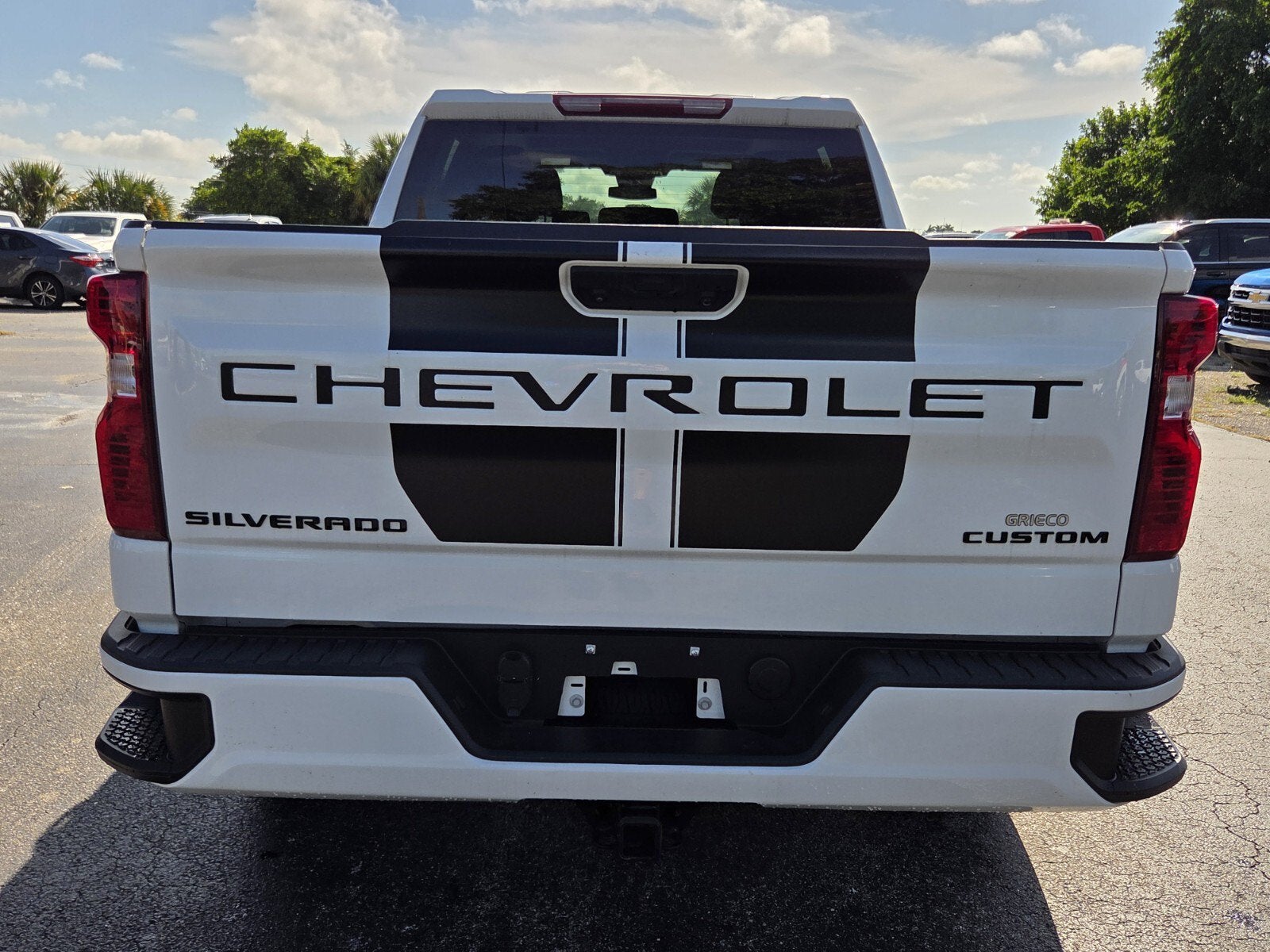 2024 Chevrolet Silverado 1500 Custom
