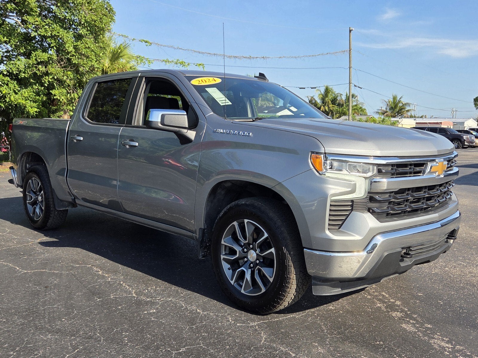 2024 Chevrolet Silverado 1500 LT (2FL)