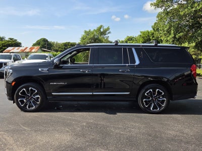 2023 GMC Yukon XL Denali