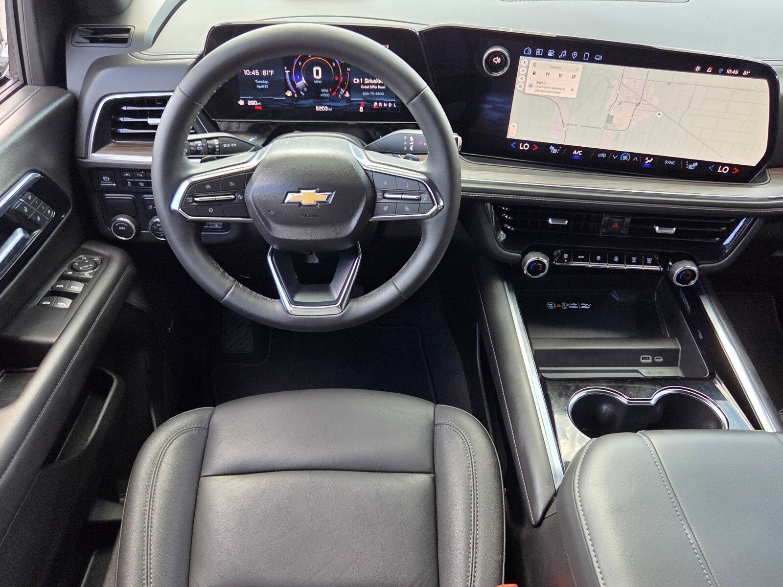 2025 Chevrolet Suburban LT