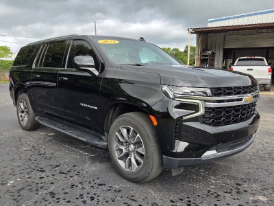 2023 Chevrolet Suburban LS