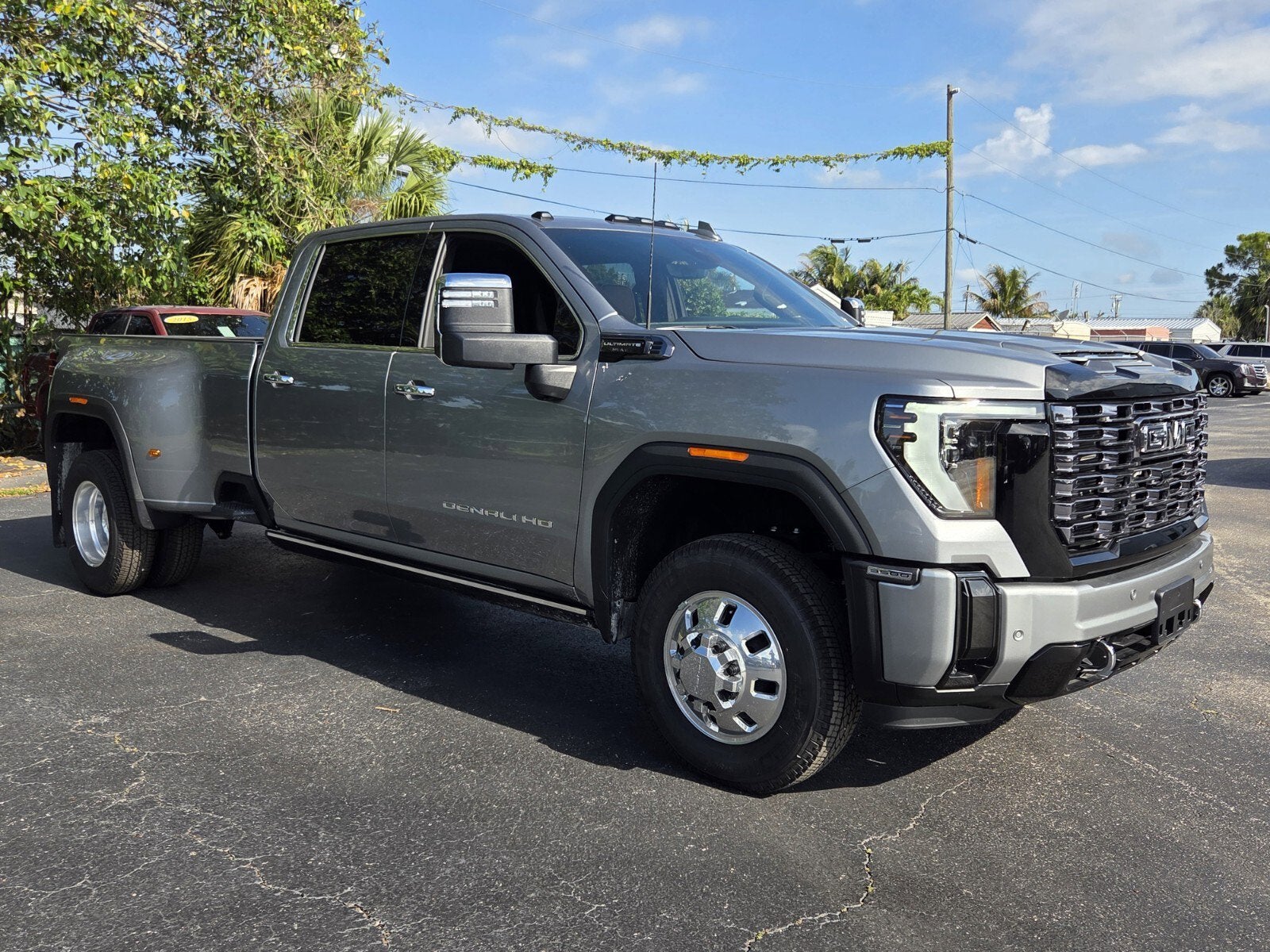 2026 GMC Sierra 3500 HD Denali Ultimate DRW