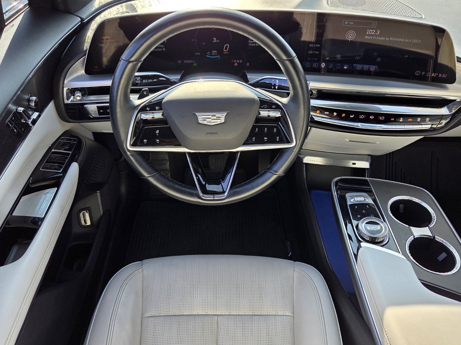 2024 Cadillac LYRIQ Sport 1