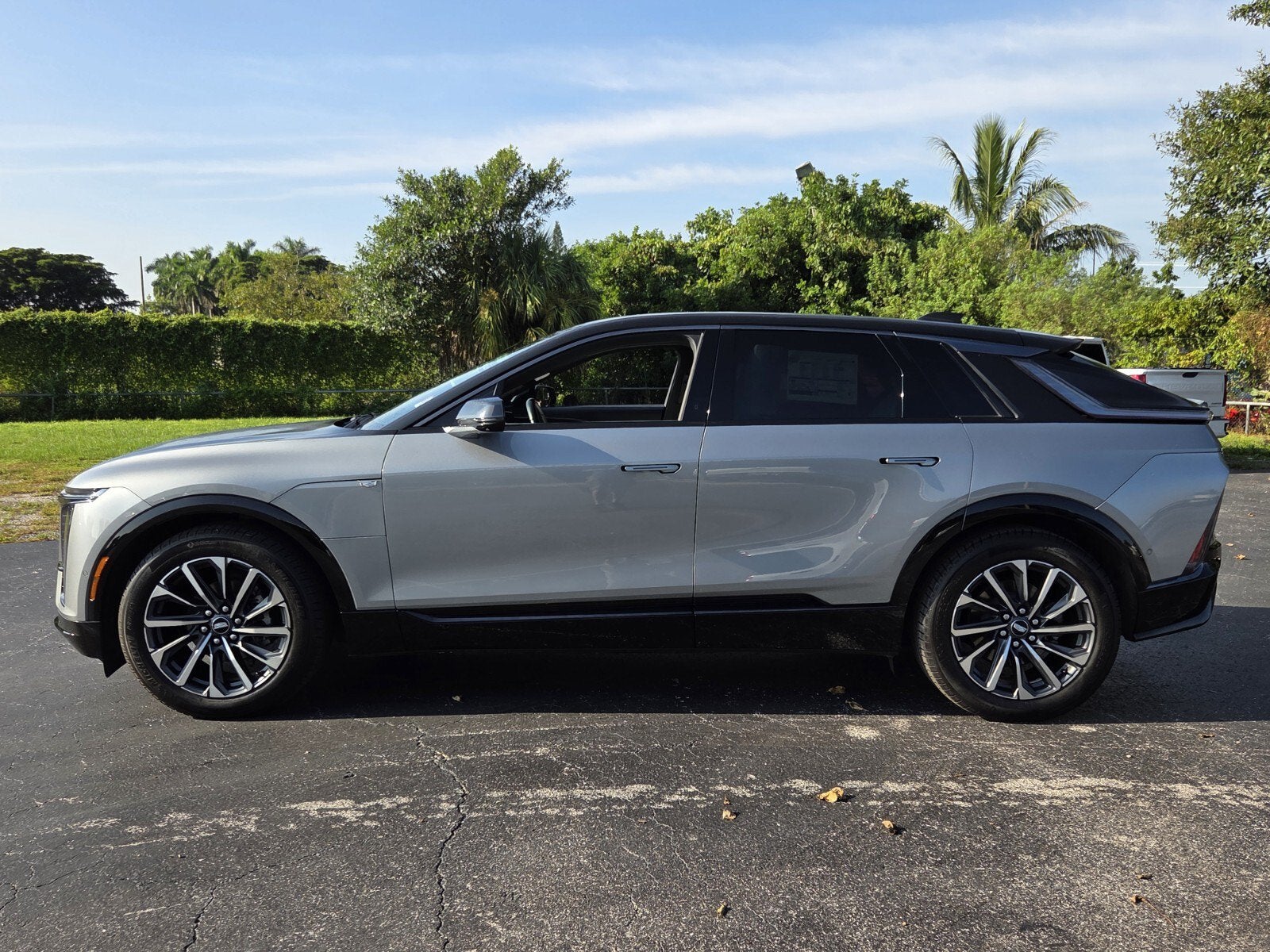 2024 Cadillac LYRIQ Sport 1