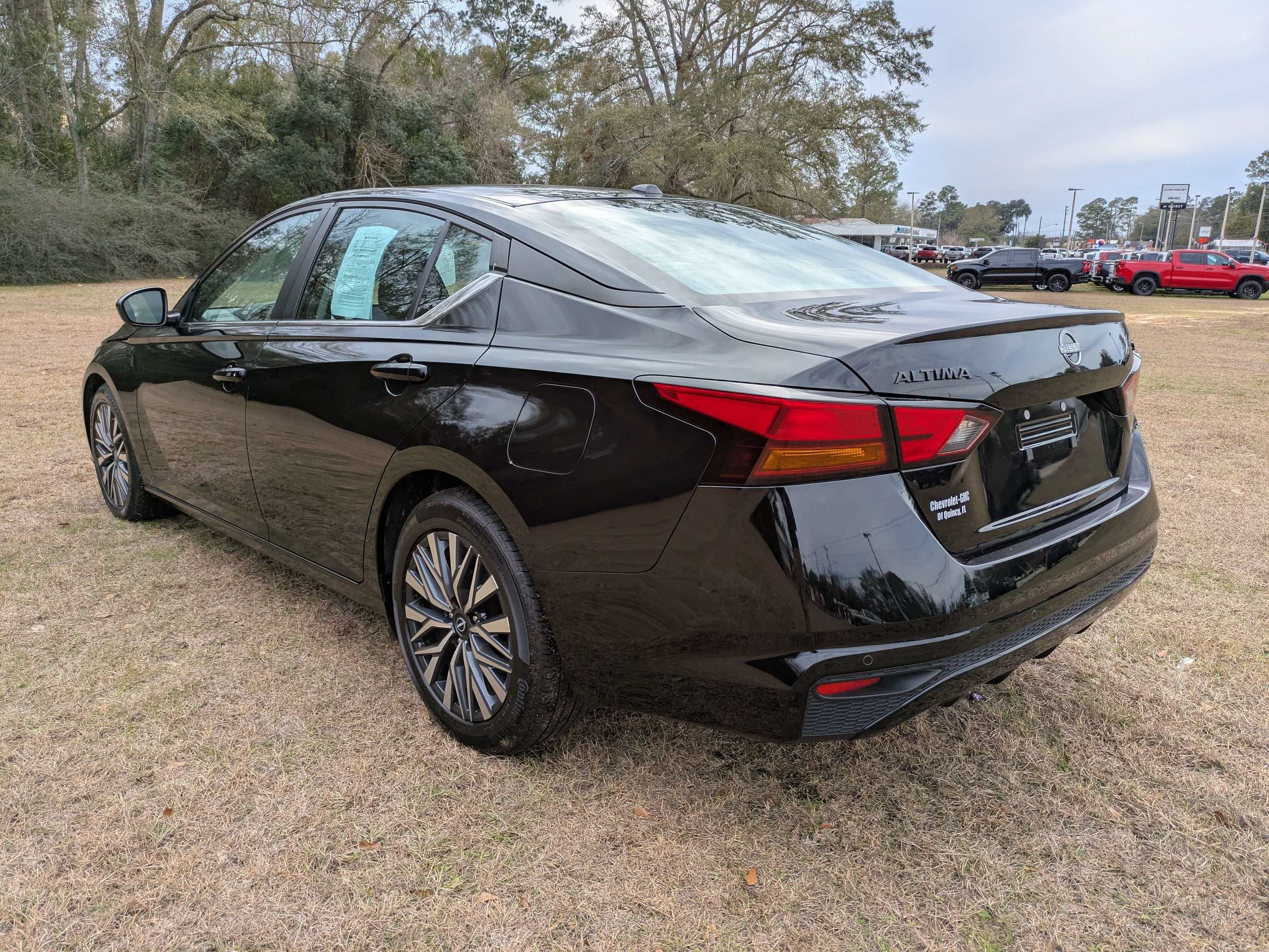 2023 Nissan Altima SV FWD