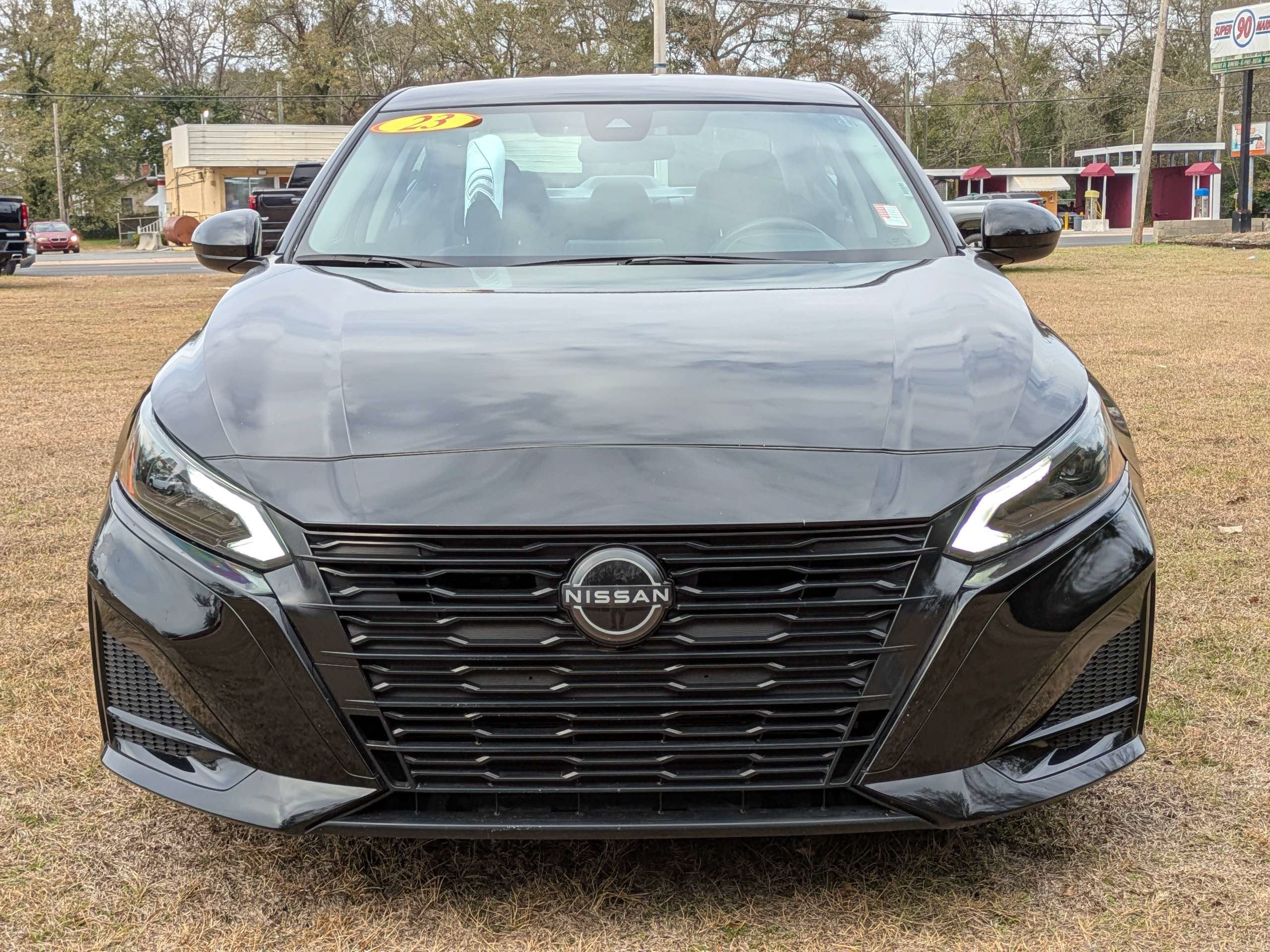 2023 Nissan Altima SV FWD