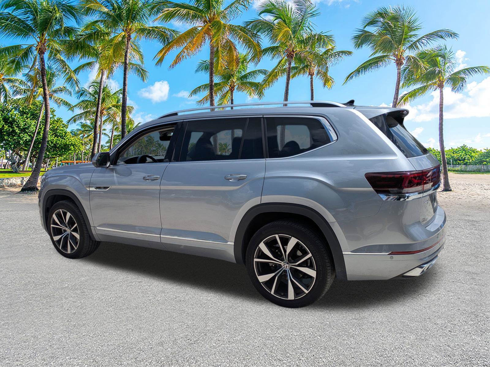 2025 Volkswagen Atlas 2.0T SEL Premium R-Line