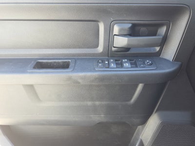 2023 RAM 1500 Classic Tradesman Crew Cab 4x2 5'7" Box