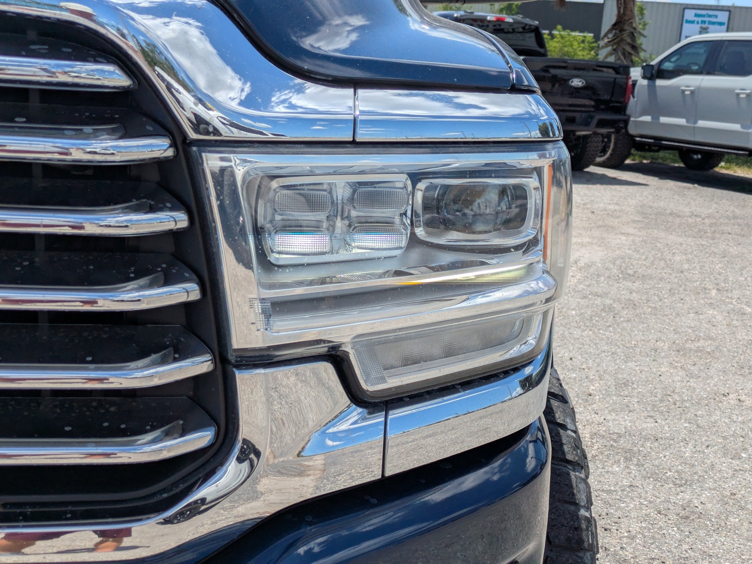 2020 RAM 2500 Laramie Longhorn Crew Cab 4x4 6'4" Box