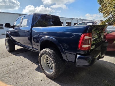 2020 RAM 2500 Laramie Longhorn Crew Cab 4x4 6'4" Box