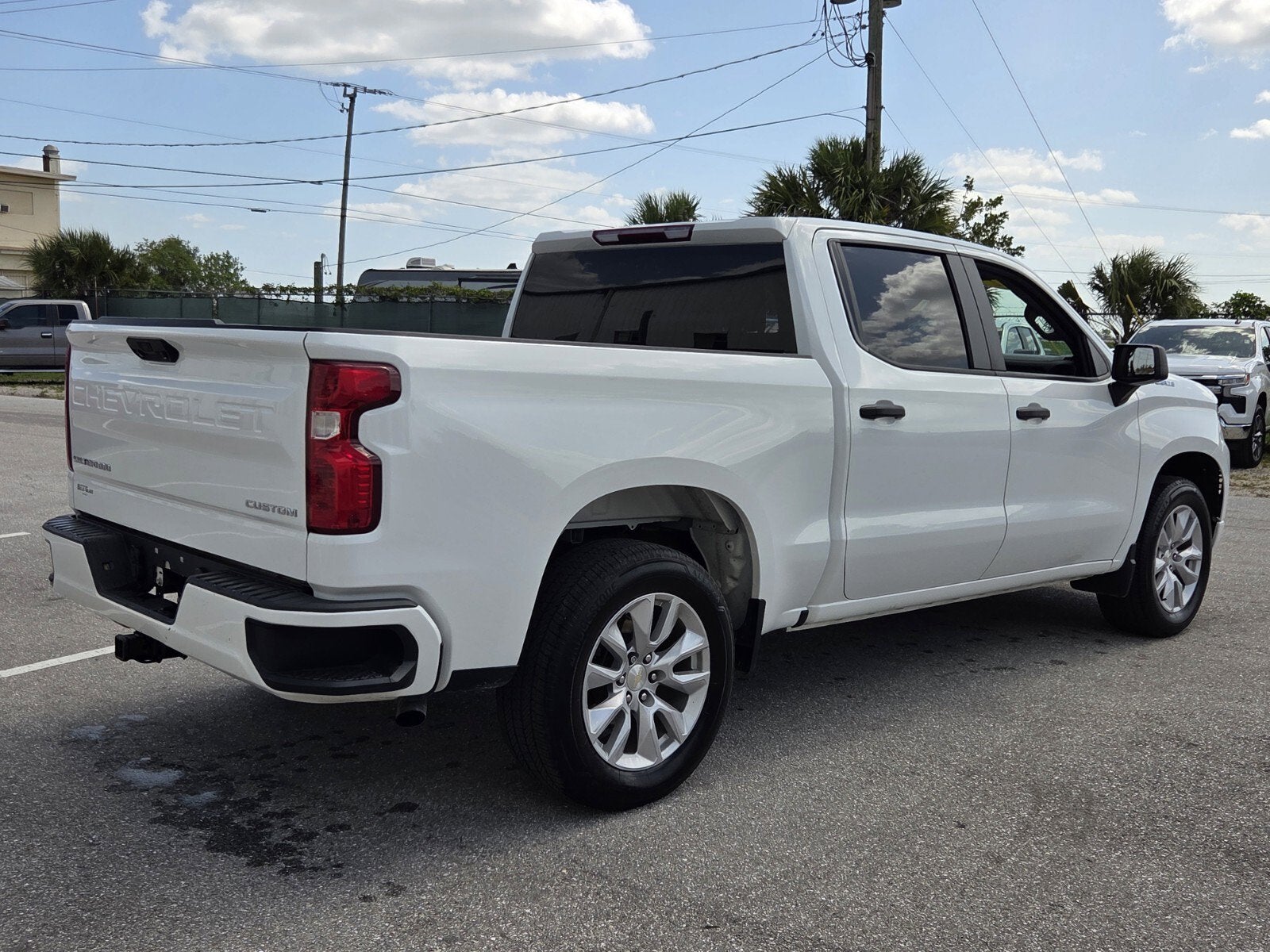 2022 Chevrolet Silverado 1500 Custom