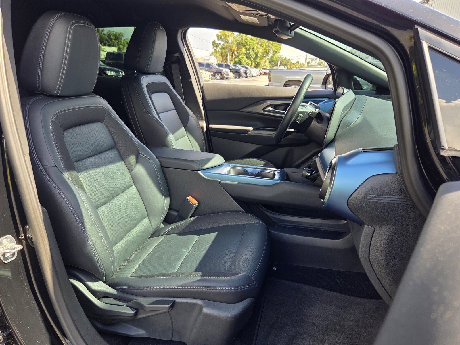 2024 Chevrolet Equinox EV 2LT