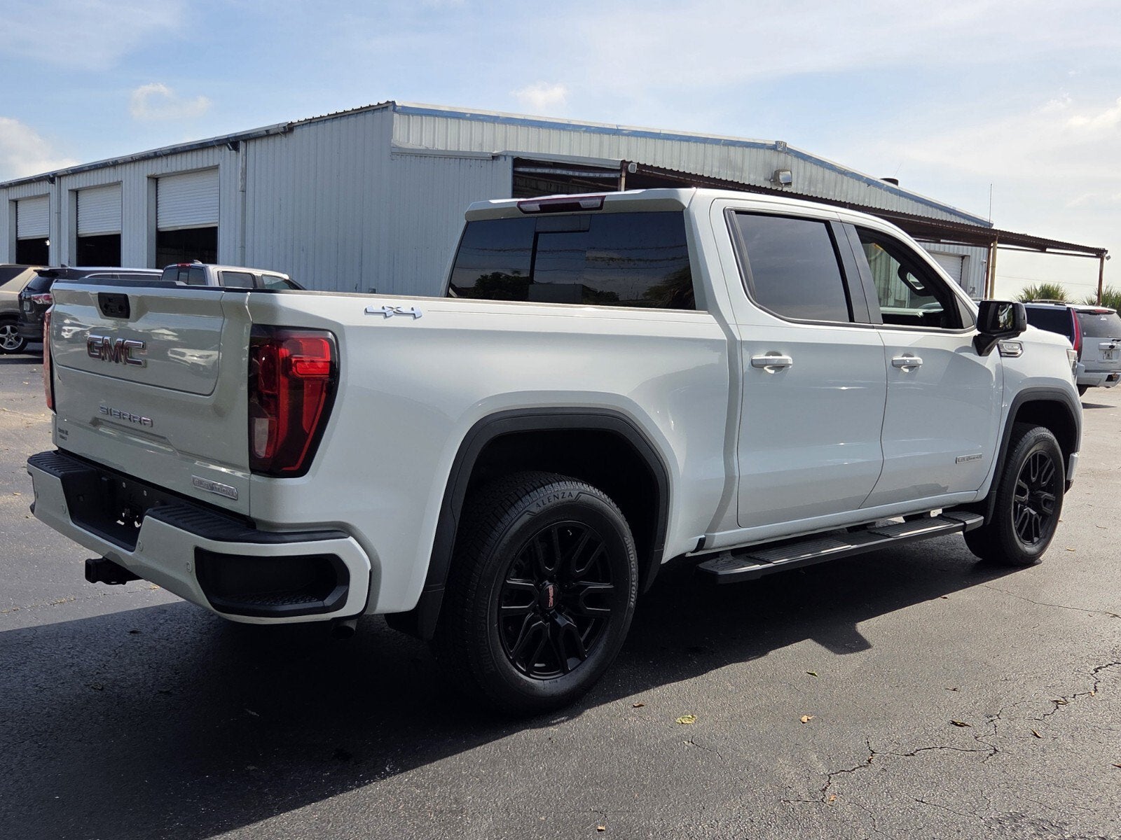 2022 GMC Sierra 1500 Elevation