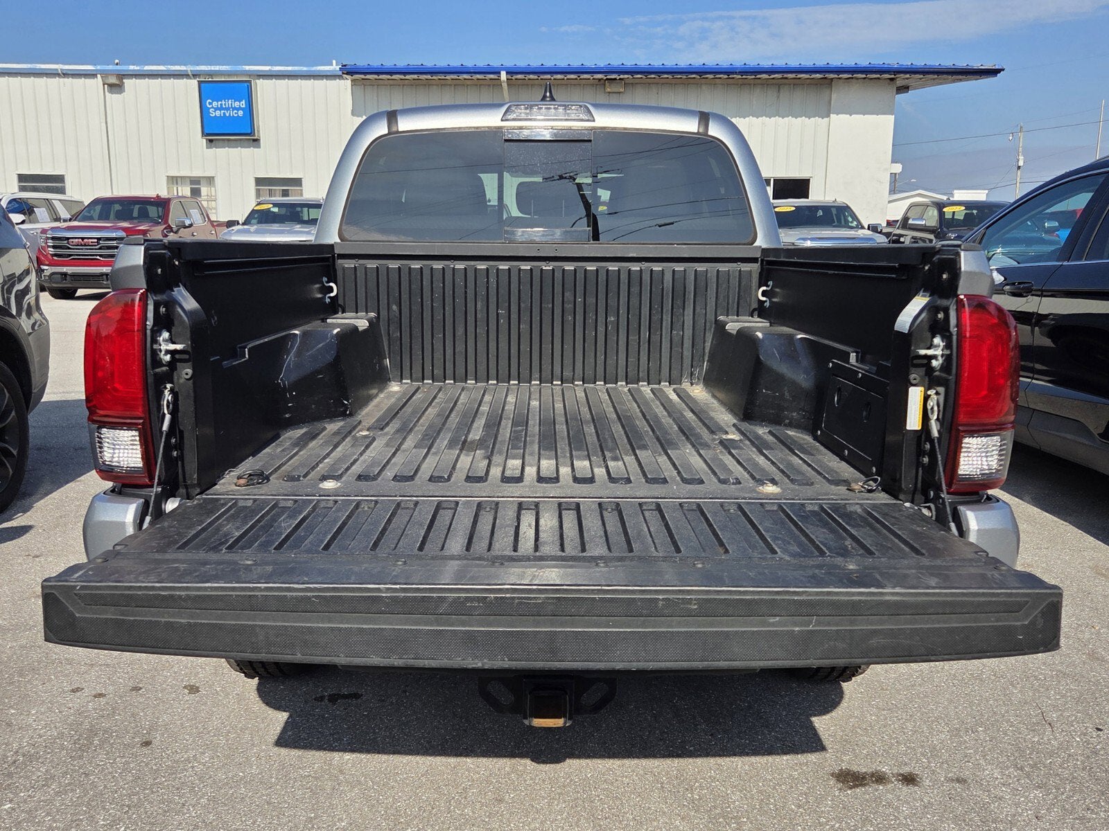 2022 Toyota Tacoma SR5 V6