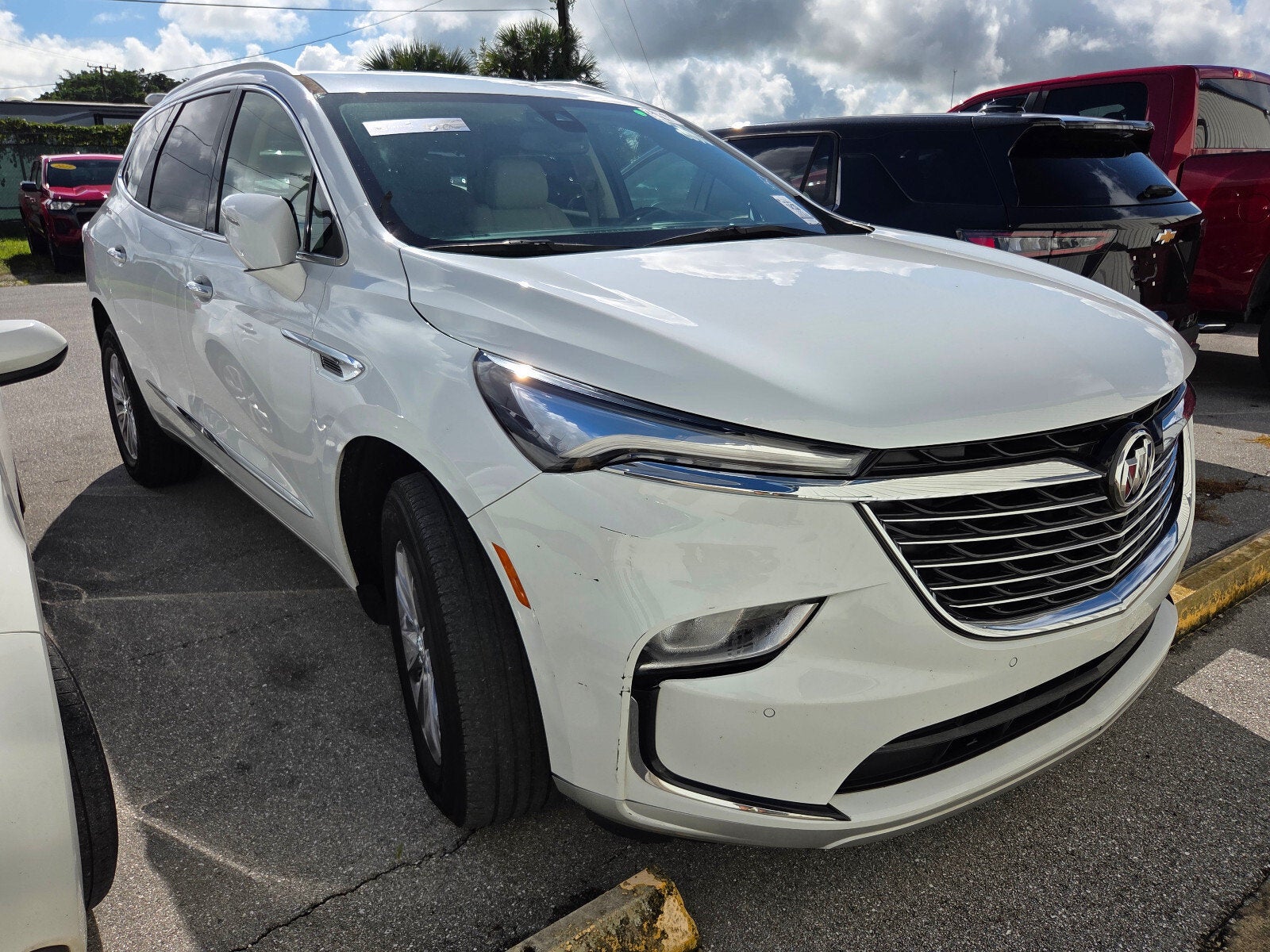 2023 Buick Enclave Essence