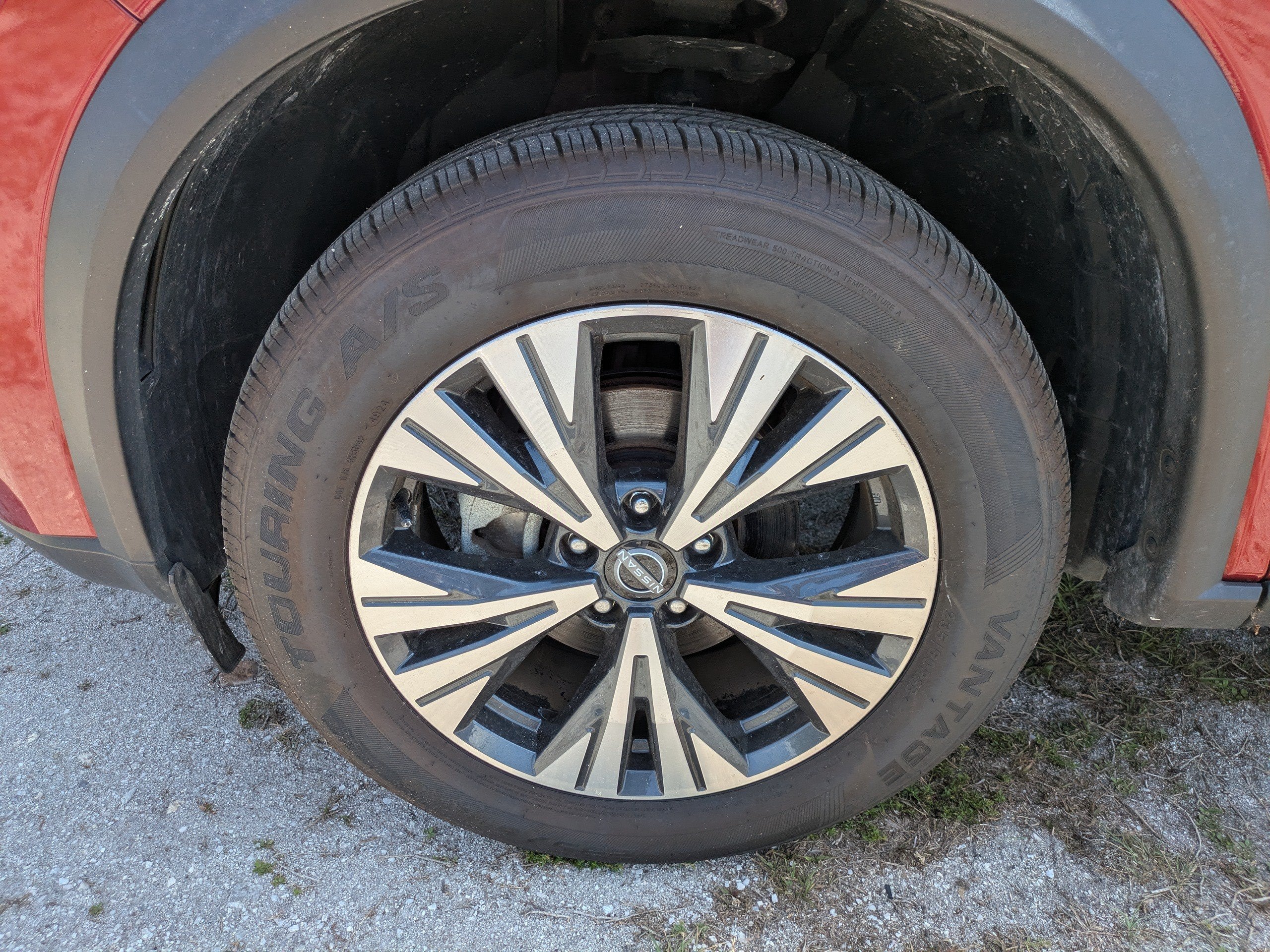 2023 Nissan Rogue SV FWD