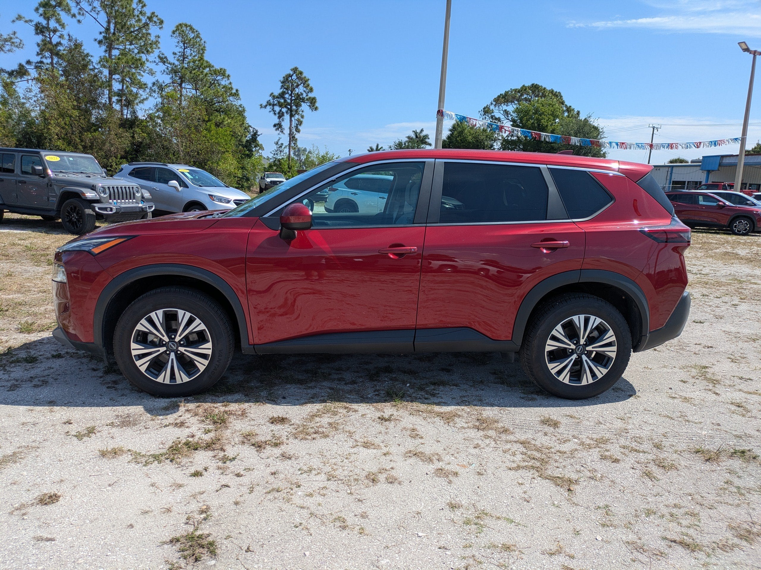 2023 Nissan Rogue SV FWD