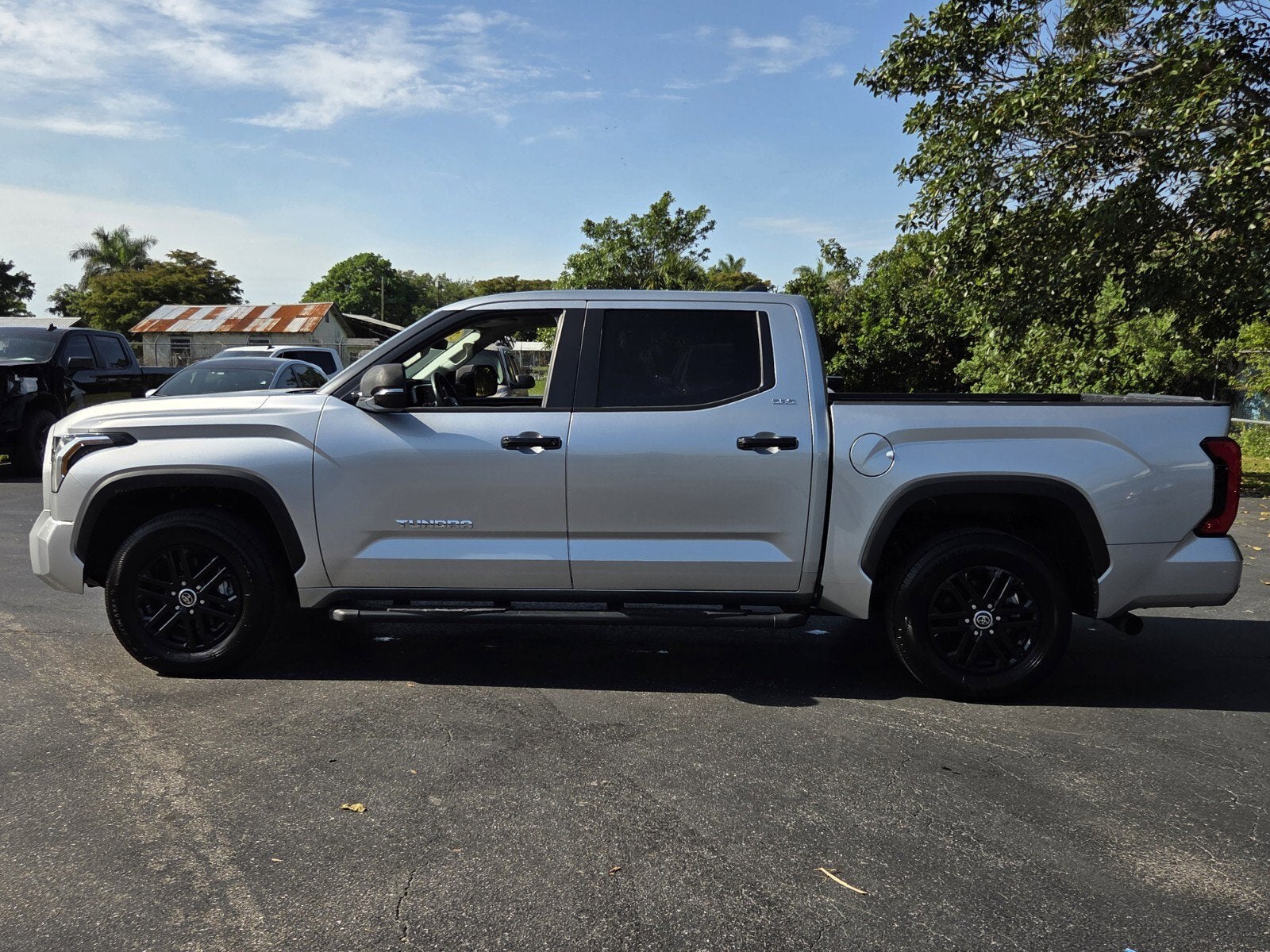 2024 Toyota Tundra SR5