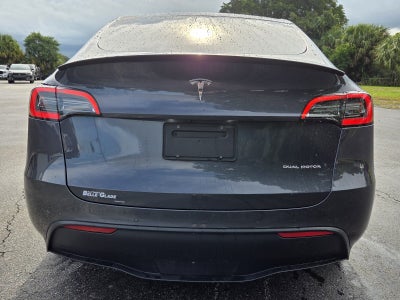 2022 Tesla Model Y Long Range Dual Motor All-Wheel Drive