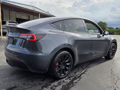 2022 Tesla Model Y Long Range Dual Motor All-Wheel Drive