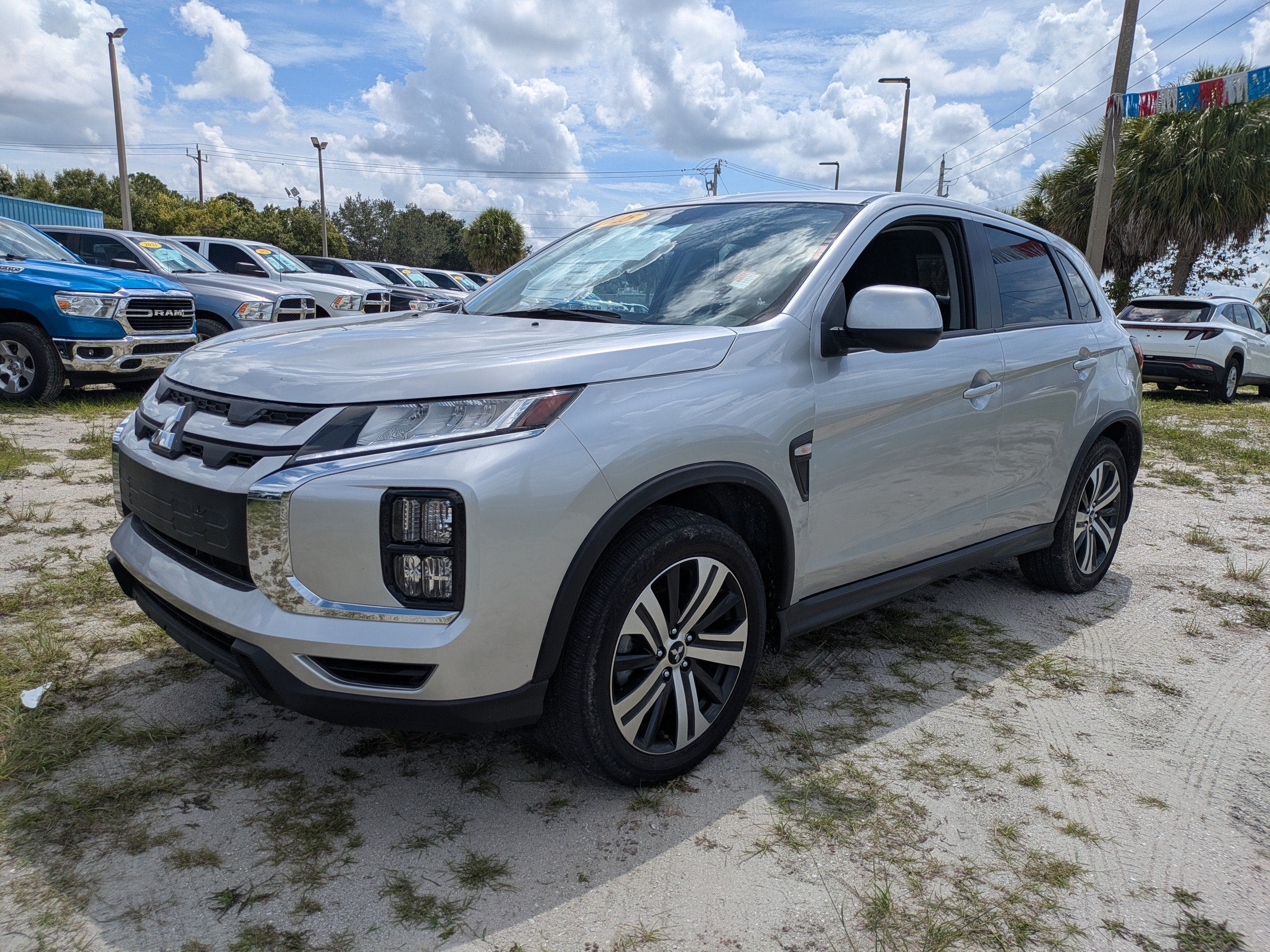 2025 Mitsubishi Outlander Sport 2.0 ES AWC