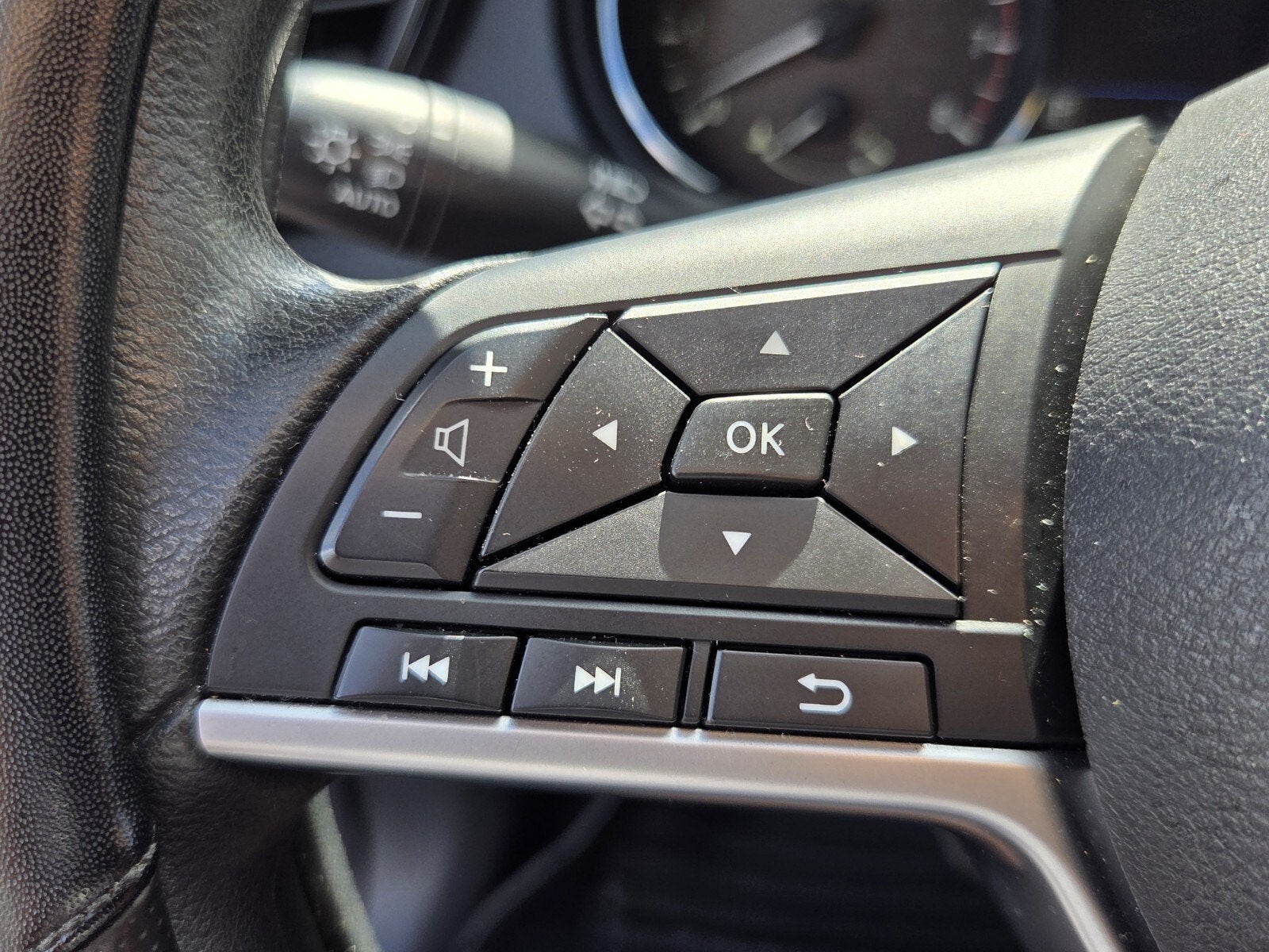 2021 Nissan Rogue Sport S FWD Xtronic CVT