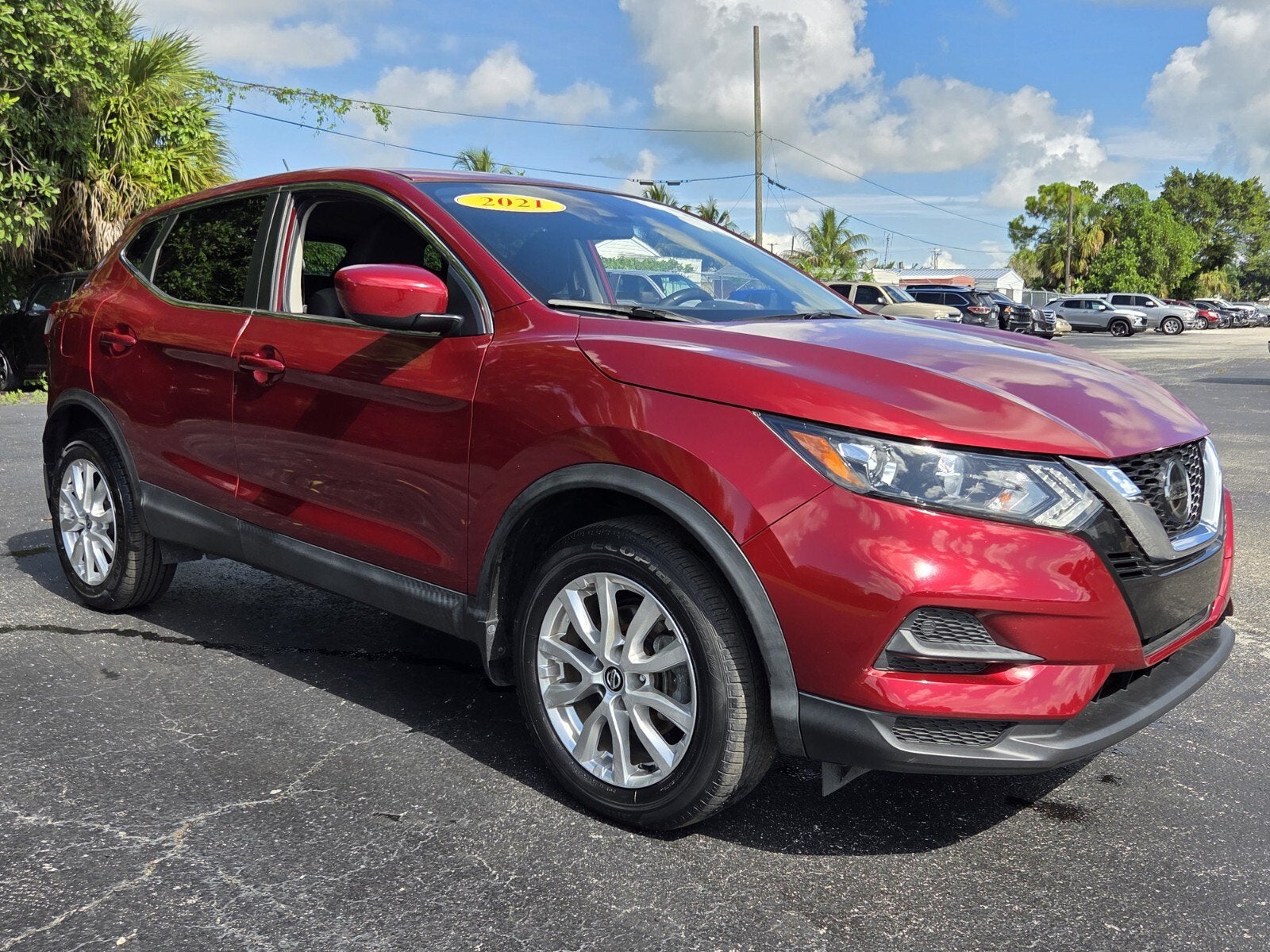 2021 Nissan Rogue Sport S FWD Xtronic CVT
