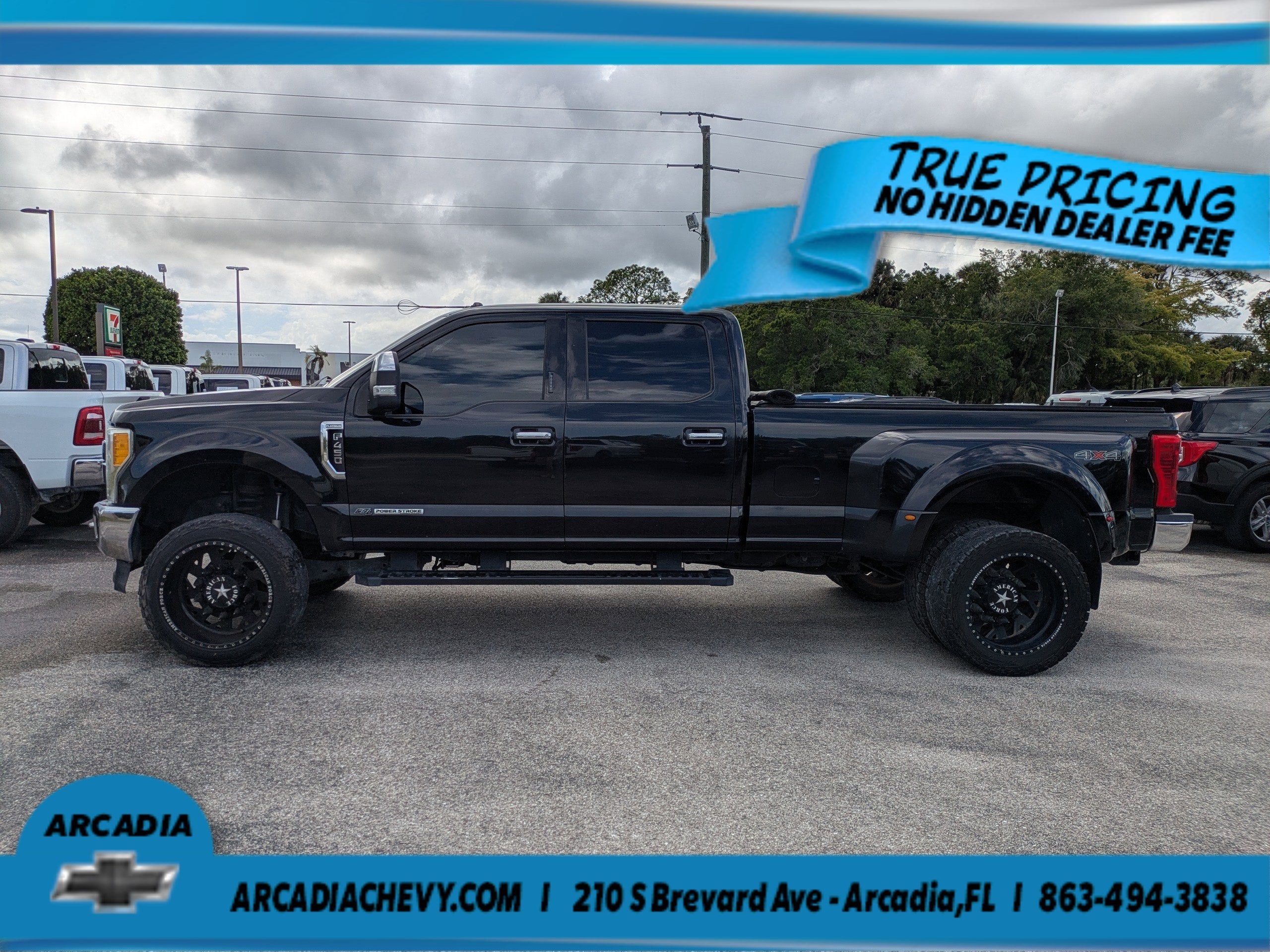 2017 Ford F-350 LARIAT