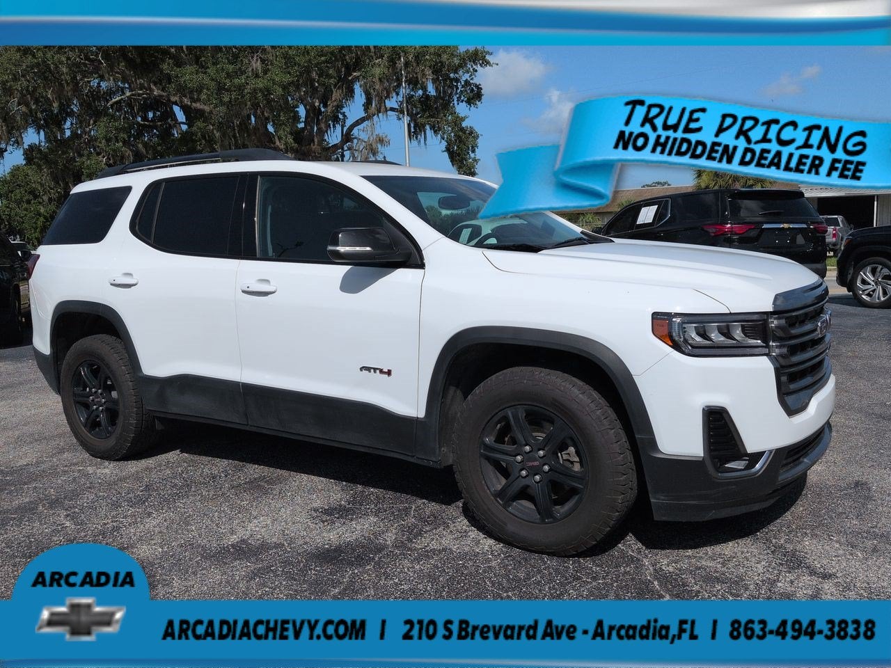 2023 GMC Acadia AT4