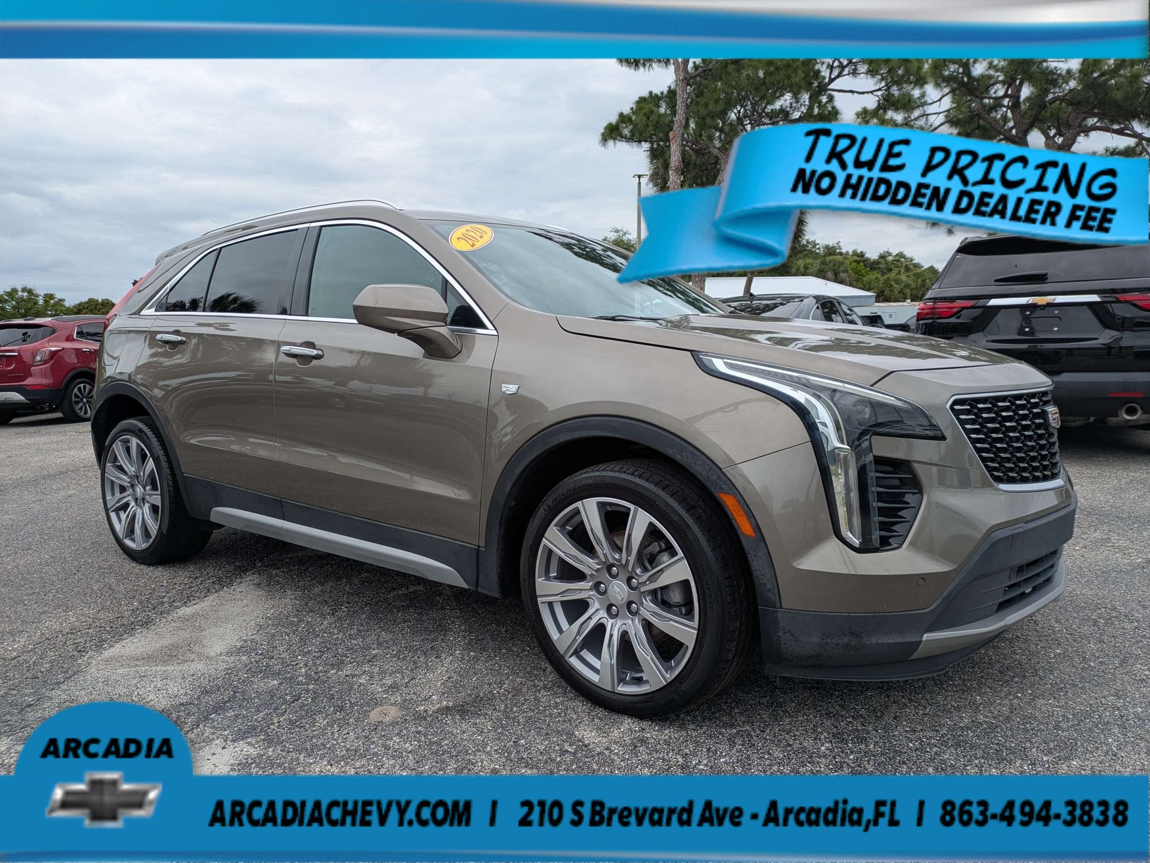2020 Cadillac XT4 FWD Premium Luxury
