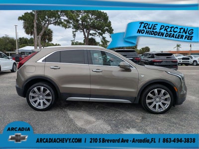 2020 Cadillac XT4 FWD Premium Luxury