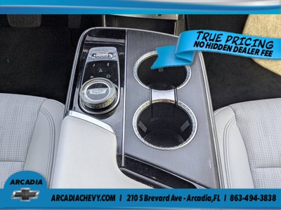 2024 Cadillac LYRIQ Luxury 1