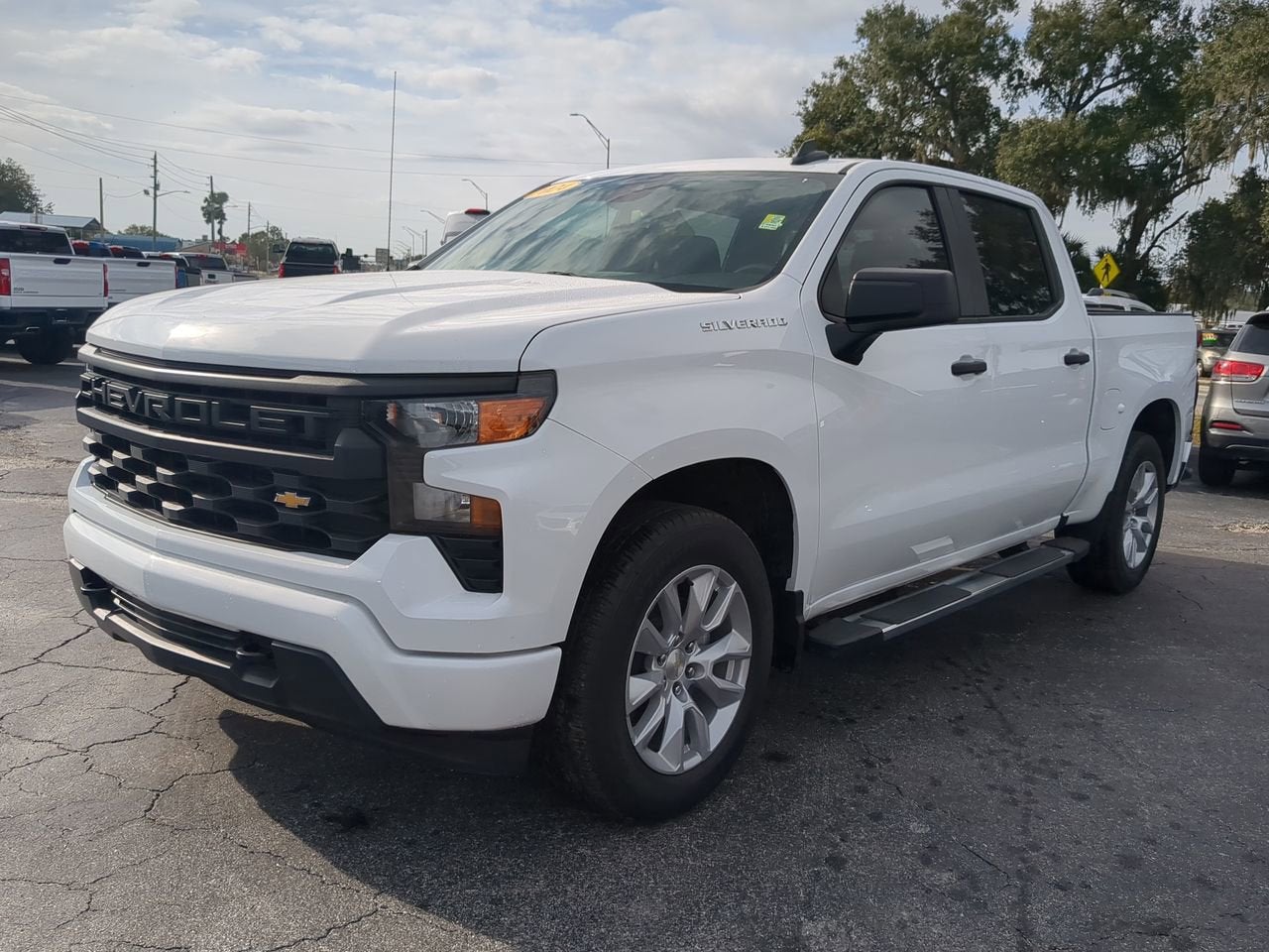 2024 Chevrolet Silverado 1500 Custom
