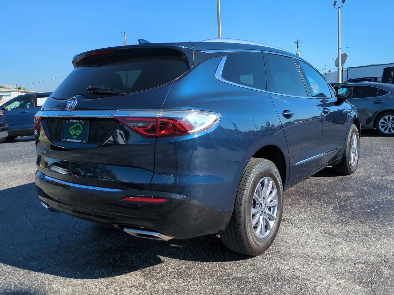 2023 Buick Enclave Essence