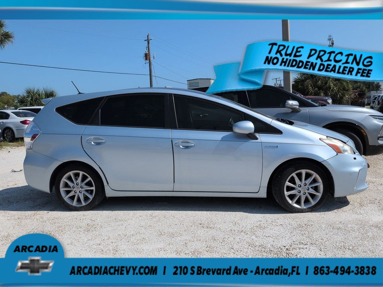 2013 Toyota Prius v Five