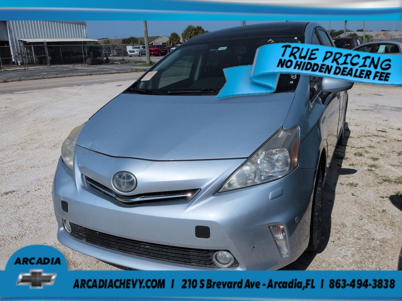 2013 Toyota Prius v Five