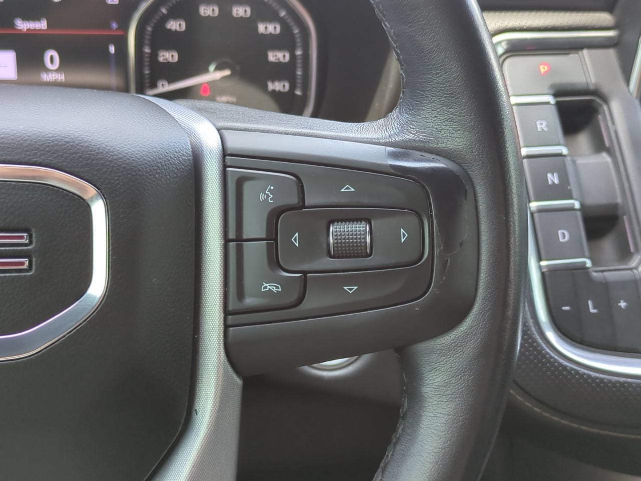 2021 GMC Yukon XL SLT