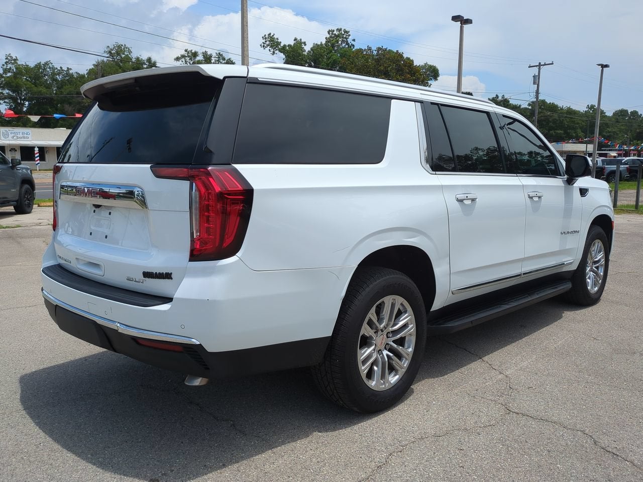 2021 GMC Yukon XL SLT
