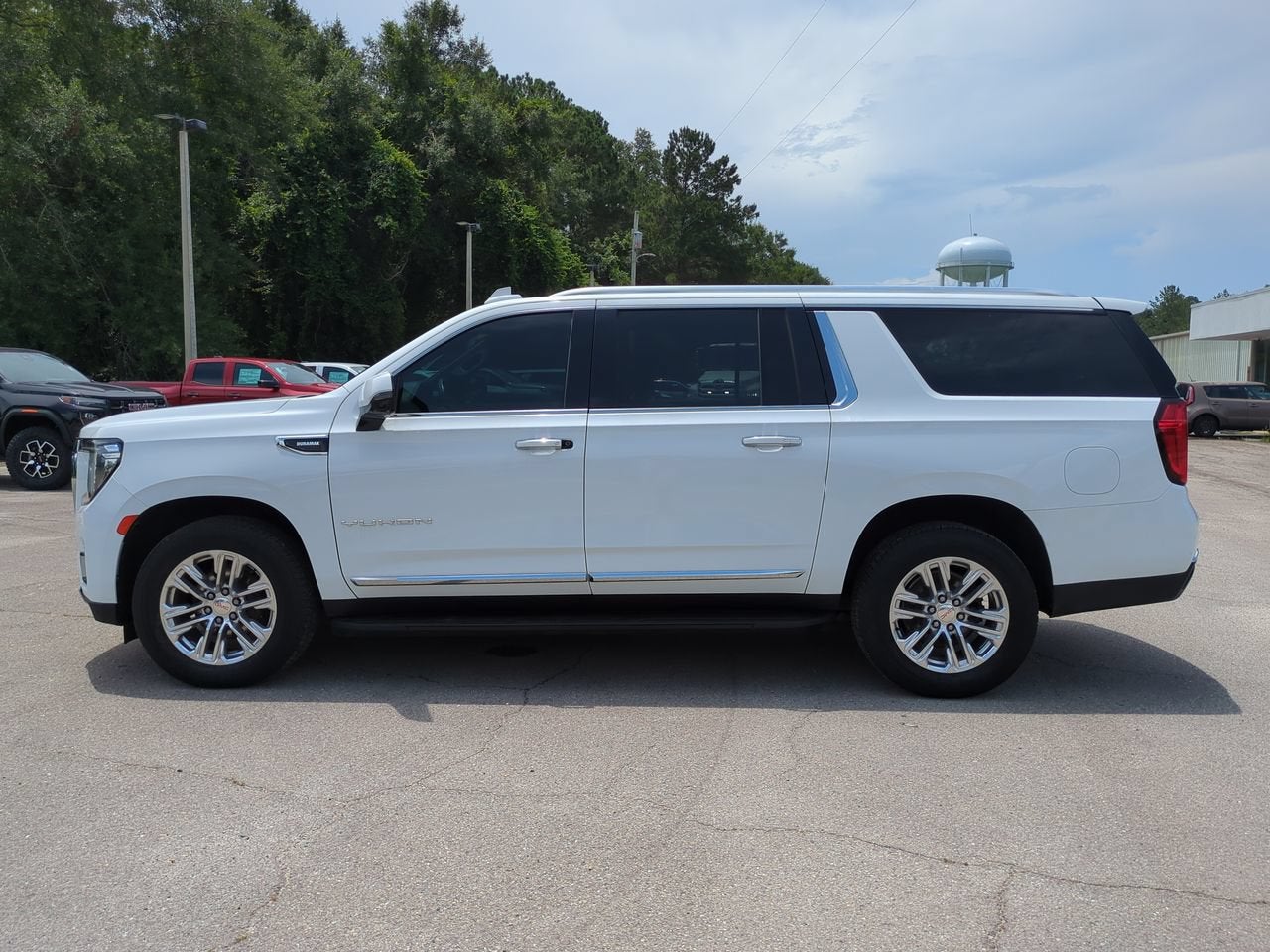 2021 GMC Yukon XL SLT