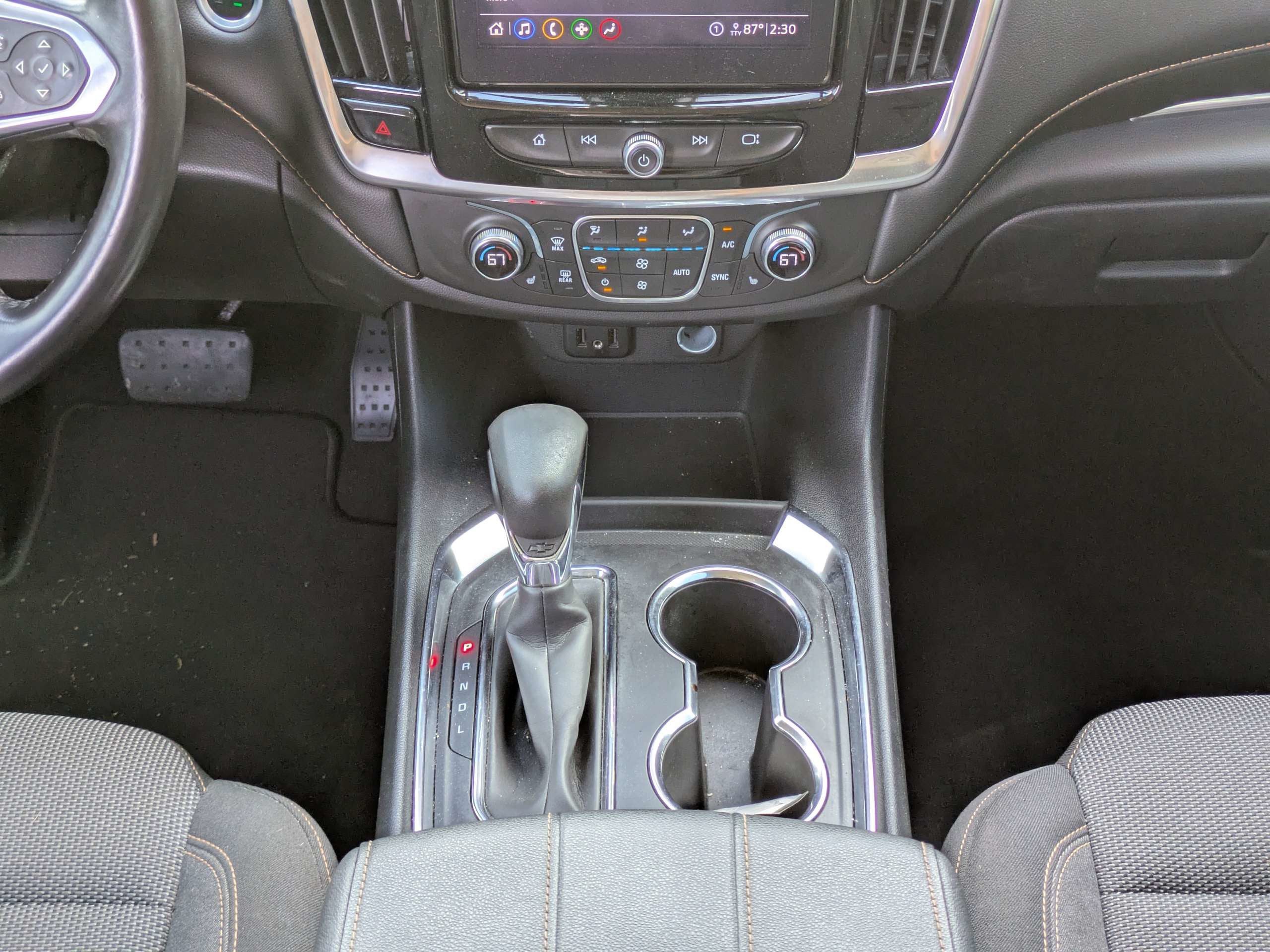 2021 Chevrolet Traverse LT Cloth