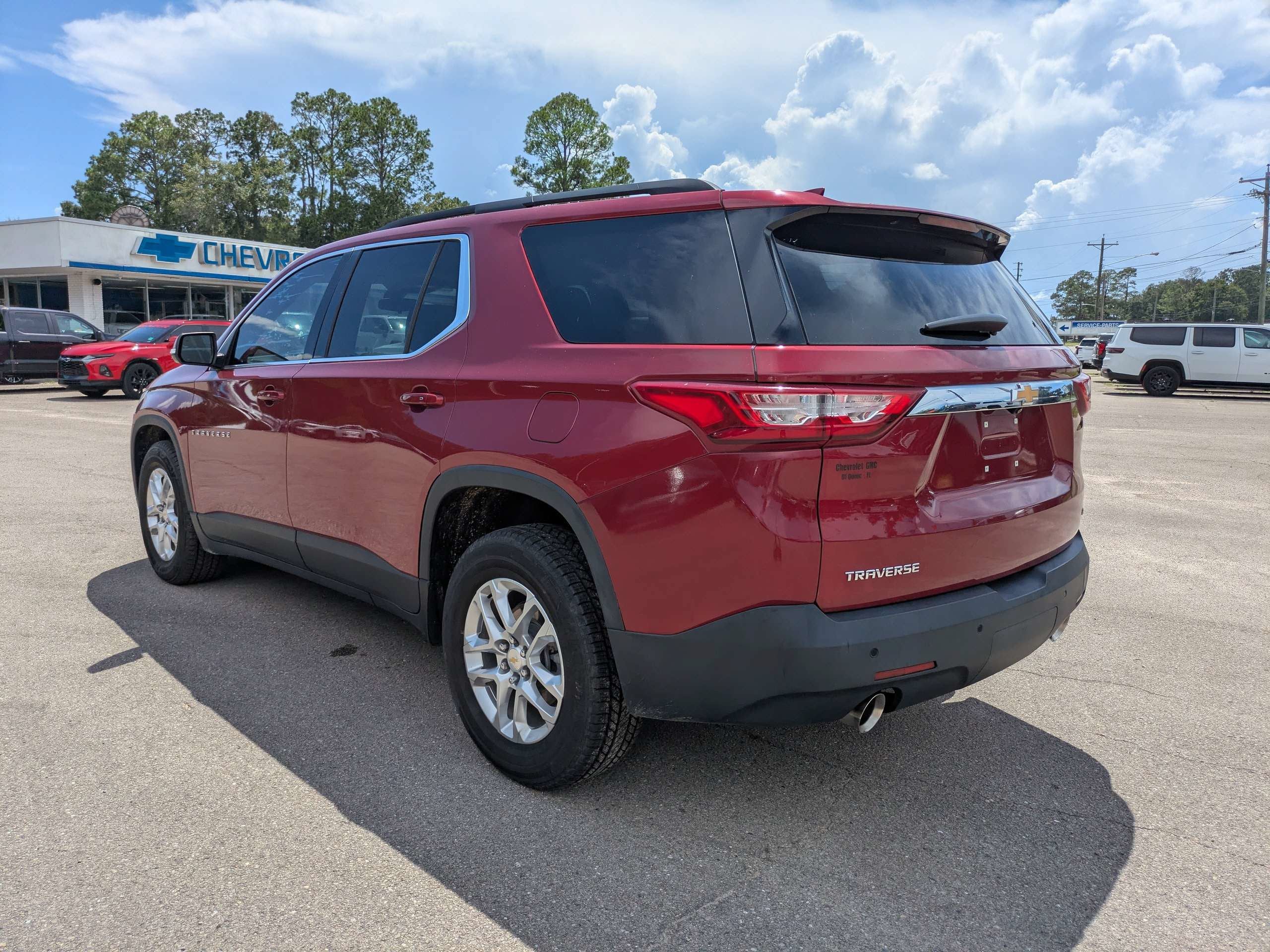 2021 Chevrolet Traverse LT Cloth