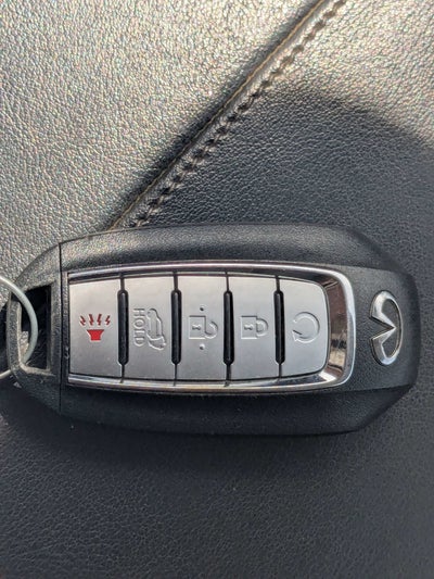 2023 INFINITI QX50 LUXE