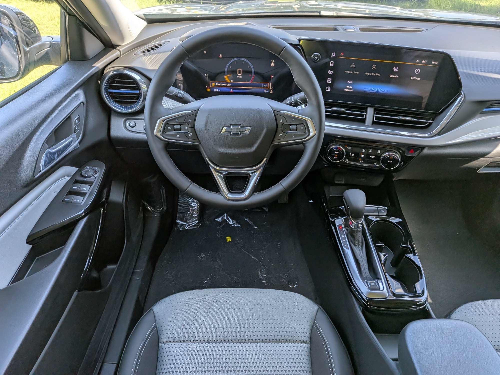 2026 Chevrolet Trax LT - Photo 17