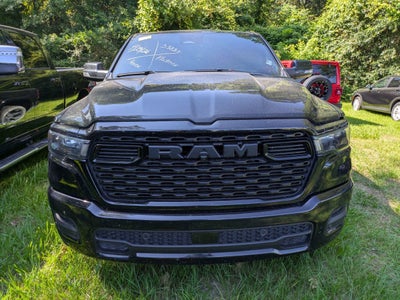 2025 RAM 1500 Big Horn Crew Cab 4x4 5'7" Box