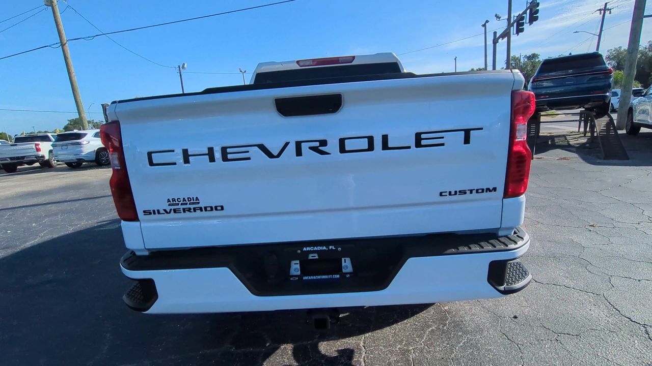 2026 Chevrolet Silverado 1500 Custom